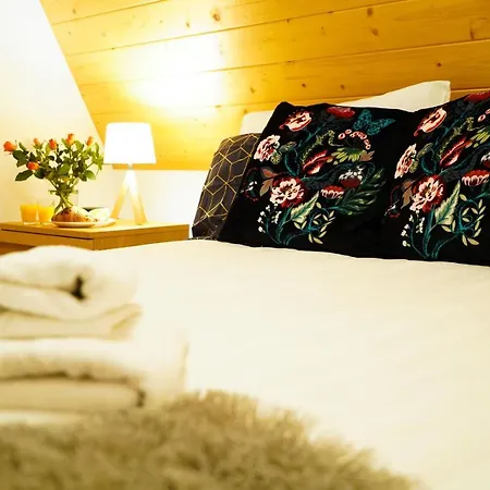 Apartament Anaapart *